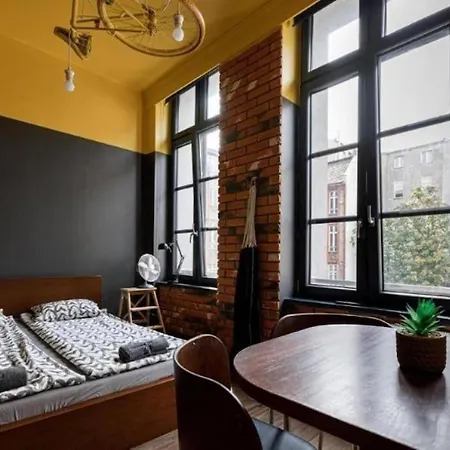 Golden Wroclaw&kosciuszki Apartment *